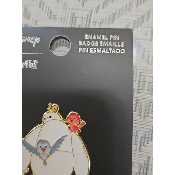 Loungefly Disney Big Hero 6 Baymax & Birds Enamel Pin - Picture 4 of 7
